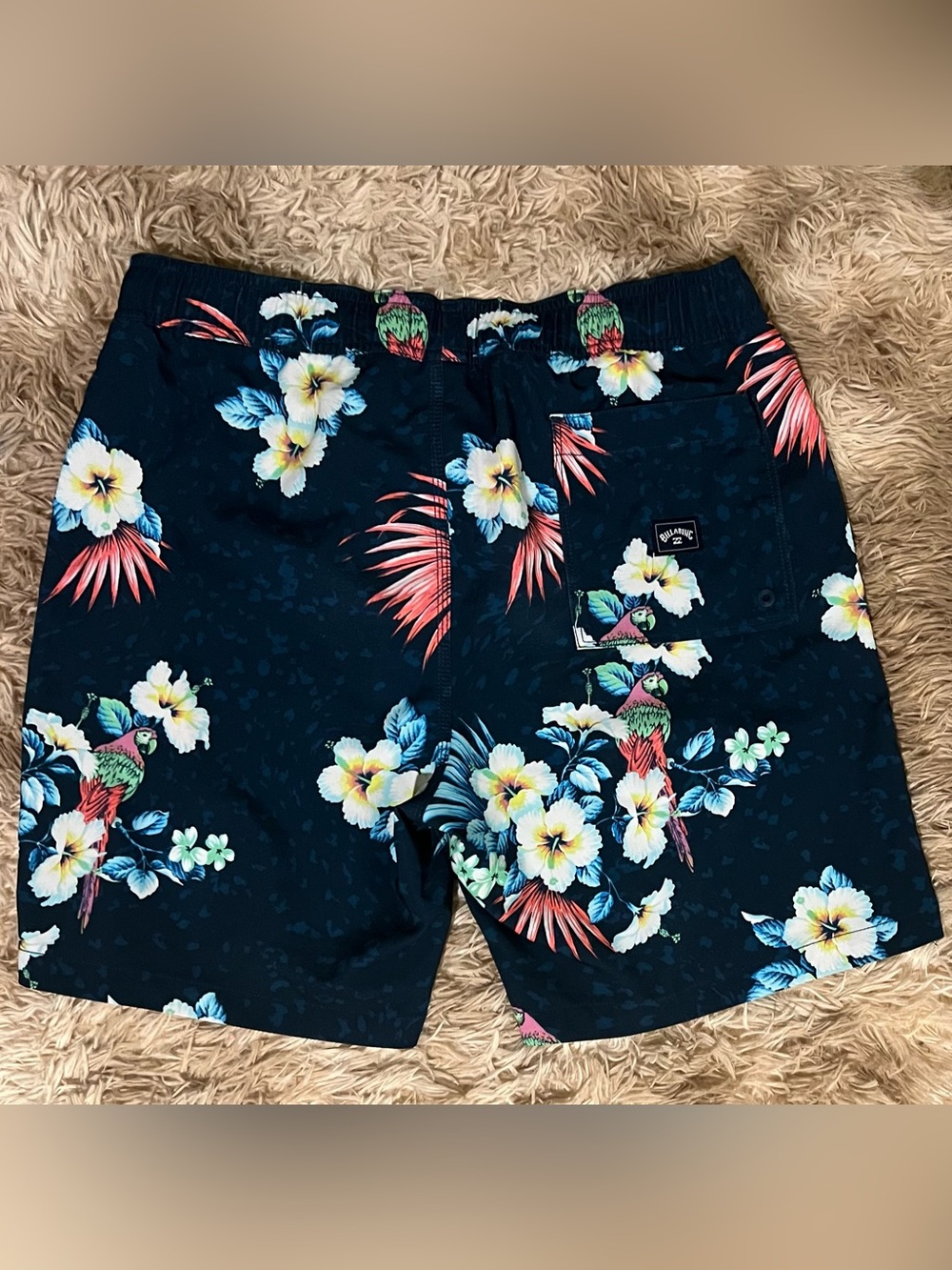 Billabong Men’s Navy Floral Swim Shorts. Medium. Front/Back Pockets. - Picture 5 of 6